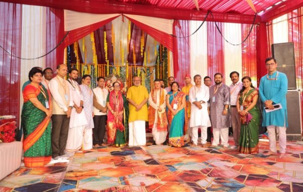 महाराष्ट्र सदनात उत्साहात गणरायाची प्रतिष्ठापना