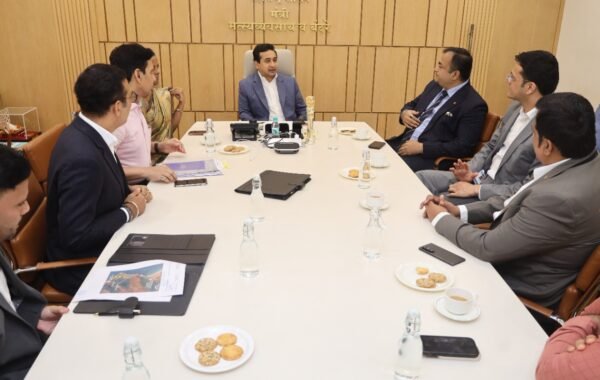 कुणकेश्वरमध्ये ‘ट्री ऑफ लाइफ’ हॉटेल उभारणार मत्स्यव्यवसाय मंत्री नितेश राणे यांच्या उपस्थितीत करार