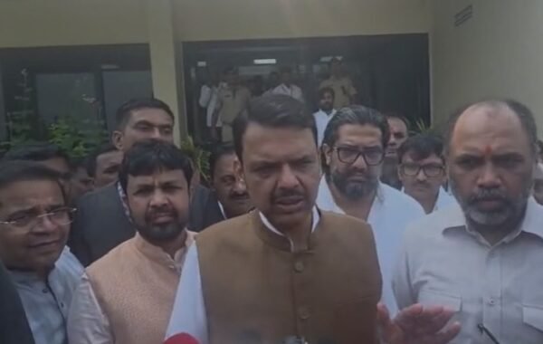 शासन शेतकऱ्यांच्या पाठीशी खंबीरपणे उभे – मुख्यमंत्री देवेंद्र फडणवीस