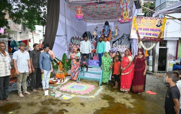 लोकसंवाद २०२६’ अंतर्गत महाराणा प्रताप गणेशोत्सव प्रतिष्ठानमध्ये महिला व सायबर सुरक्षेबाबत जनजागृती
