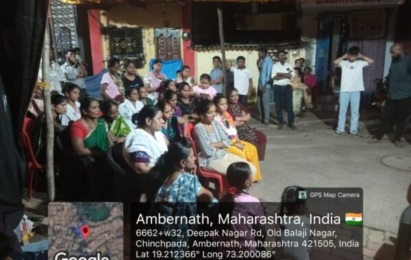 “लोकसंवाद” उपक्रमांतर्गत ठाणे जिल्हा अग्रणी बँकेने ‘दीपक सार्वजनिक गणेशोत्सव मंडळा’त शासकीय योजना व सायबर सुरक्षेचे दिले थेट धडे