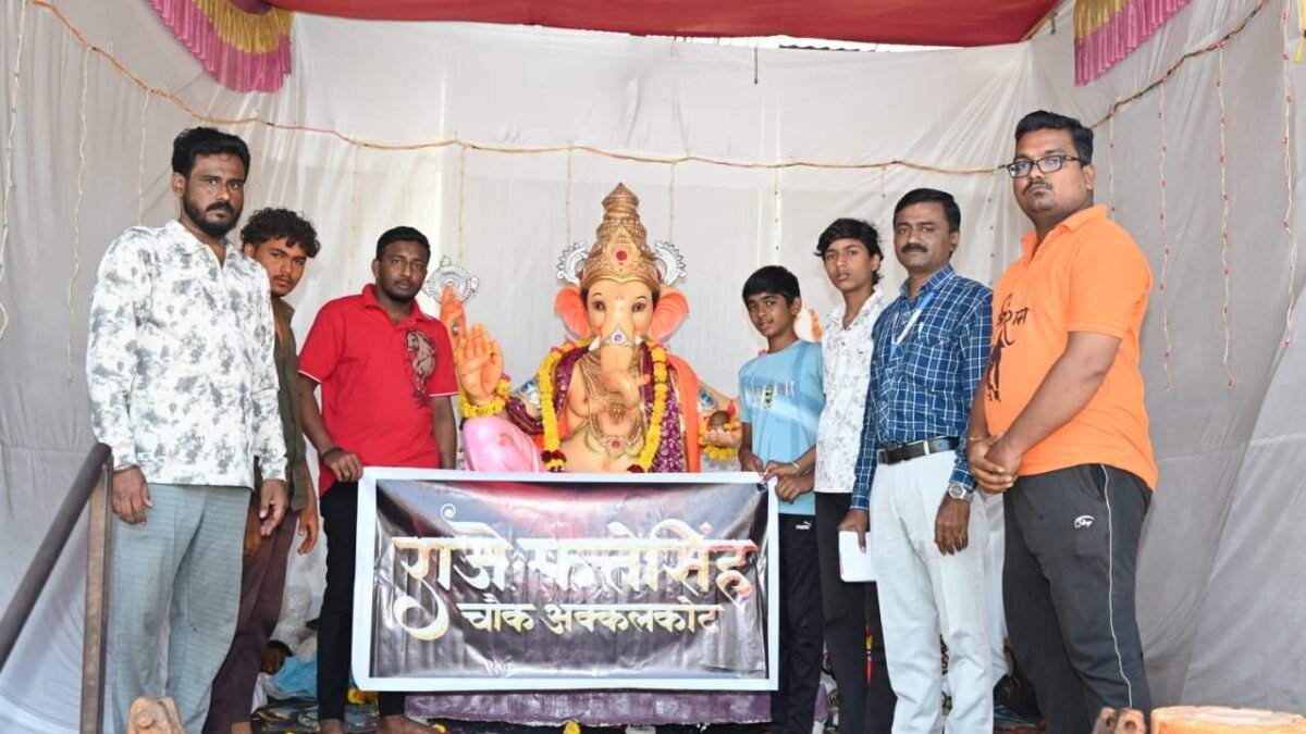 ‘लोकसंवाद २०२६’ अंतर्गत राजे फत्तेसिंह चौक मंडळात पाणी व वृक्षसंवर्धनाचा संदेश
