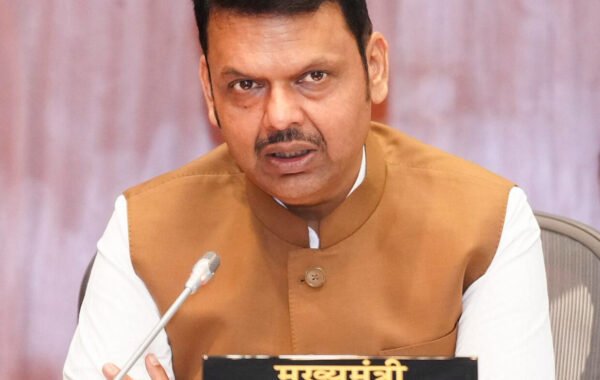 दुष्काळावर मात करण्यासाठी एकजूटीने प्रयत्न – मुख्यमंत्री देवेंद्र फडणवीस यांचा निर्धार