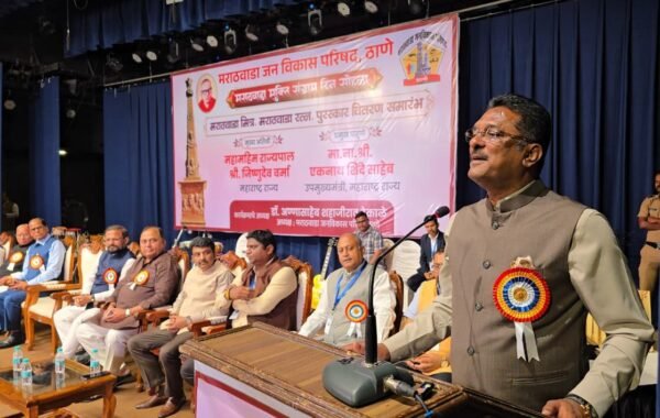 दुष्काळी परिस्थितीत राज्य शासन मराठवाड्याच्या पाठीशी खंबीरपणे उभे – परिवहन मंत्री प्रताप सरनाईक