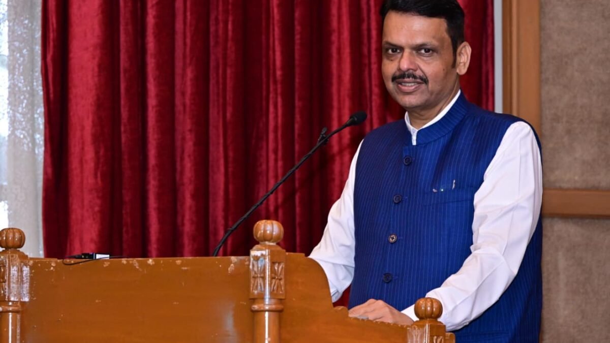 विकासाच्या बाबतीत महाराष्ट्र देशासाठी आदर्श निर्माण करेल – मुख्यमंत्री देवेंद्र फडणवीस