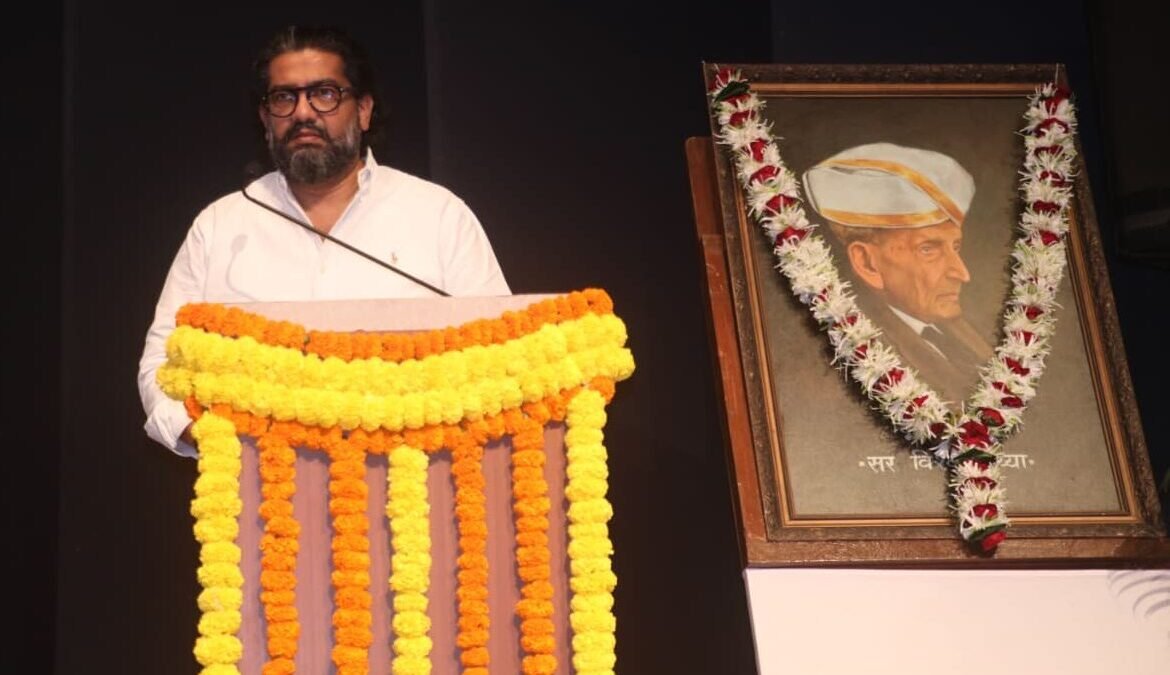 राज्याच्या सर्वांगीण आर्थिक विकासाला चालना देणाऱ्या पायाभूत सुविधा निर्माण करा – मंत्री शिवेंद्रराजे भोसले
