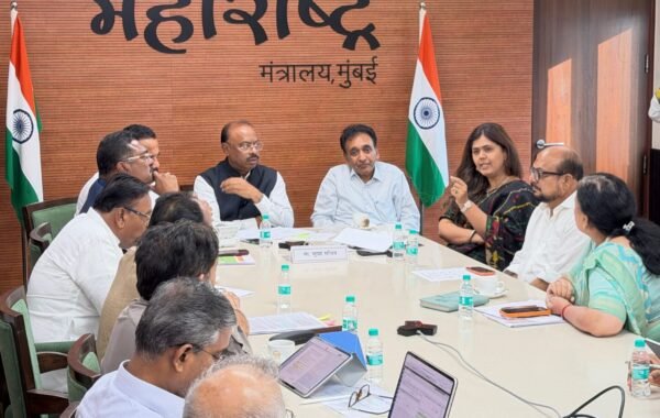 महाराष्ट्र वैरण विकास धोरणामुळे पशुधनाला अधिक सक्षमपणे चारा उपलब्ध होईल – मंत्री पंकजा मुंडे