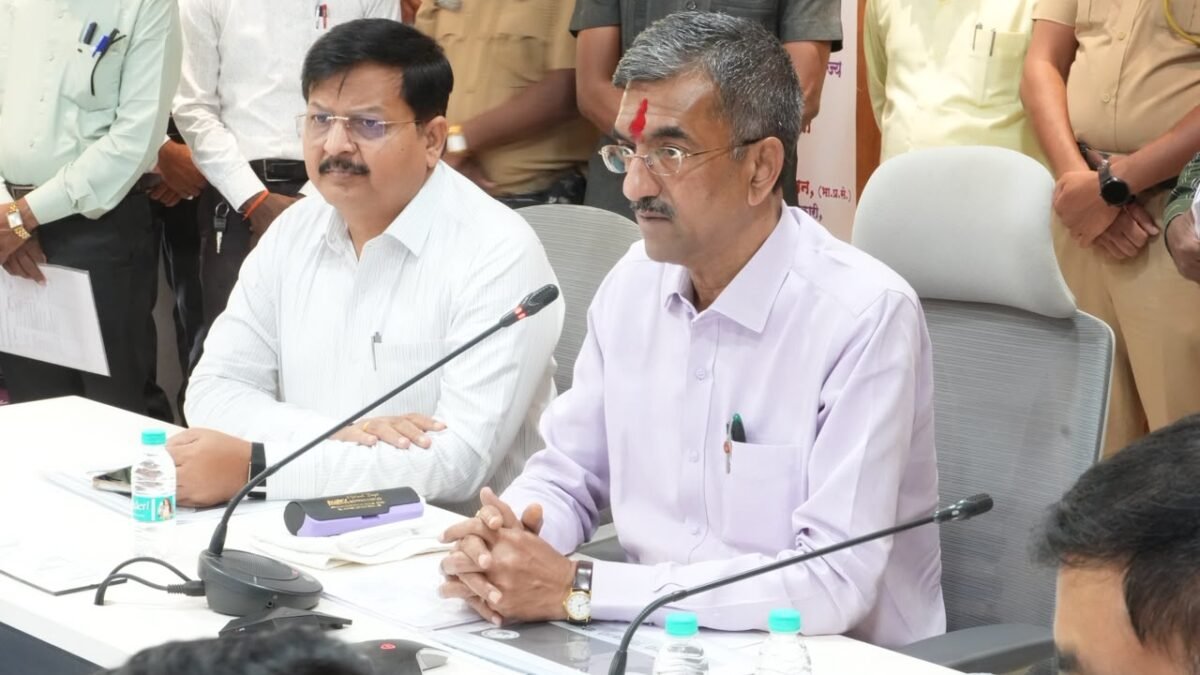 कोयना बॅक वॉटर फेस्टीव्हल विभागांनी सन्मवयातून यशस्वी करावा – पालकमंत्री शंभूराज देसाई