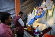 मुख्यमंत्री देवेंद्र फडणवीस यांची विविध गणेशोत्सव मंडळांना भेट