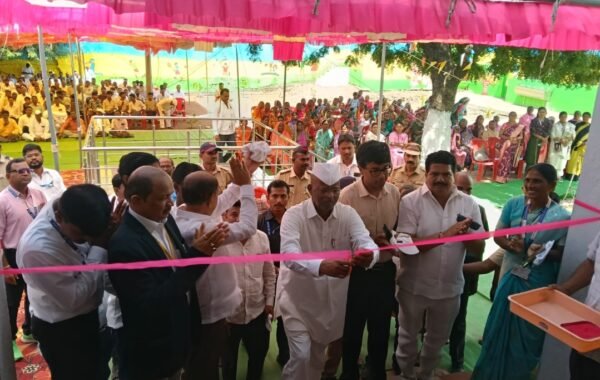 शाळांच्या दुरुस्तीला निधी कमी पडू देणार नाही- पालकमंत्री झिरवाळ