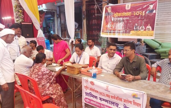 देवळा येथे ‘आरोग्य अभियान-२०२६’ व ‘लोकसंवाद’ अभियानांतर्गत मोफत आरोग्य तपासणी