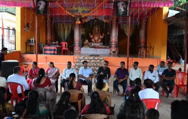 साटेली येथील सार्वजनिक गणेशोत्सव मंडळात ‘लोकसंवाद-२०२६’ उपक्रम