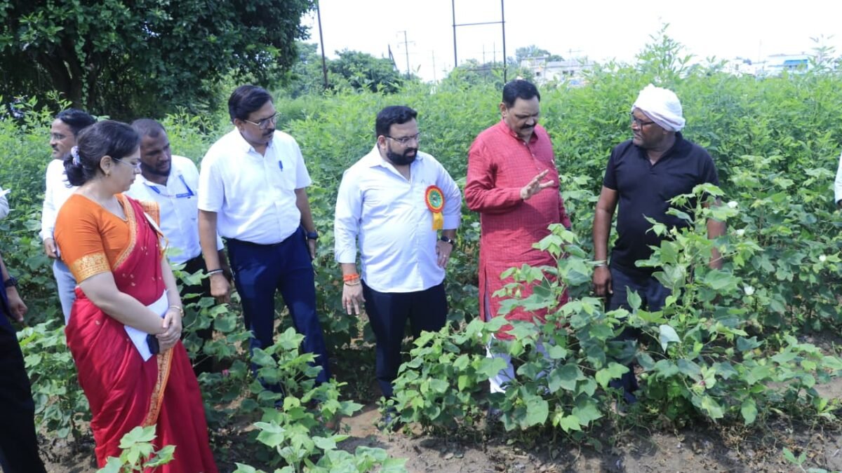 संभाव्य दुष्काळ परिस्थितीचा सामना करण्यासाठी प्रभावी उपाययोजना करा — मंत्री डॉ. अशोक वुईके