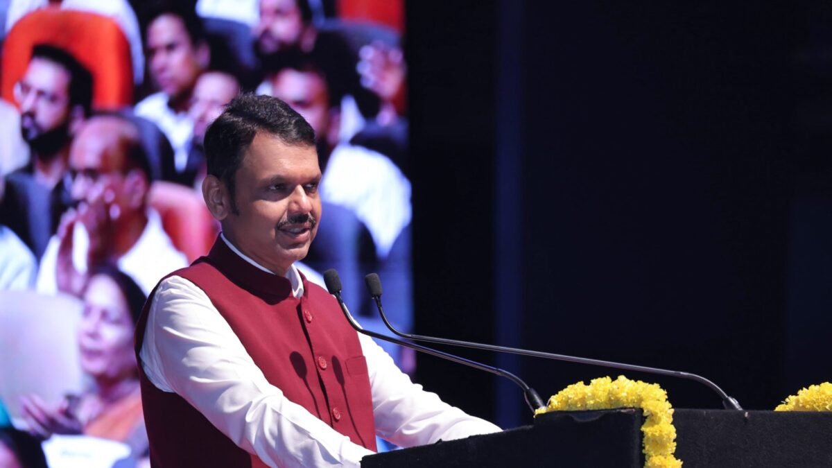 पायाभूत सुविधांद्वारे नागपूरला सुव्यवस्थित शहराचे स्वरूप देणार – मुख्यमंत्री देवेंद्र फडणवीस