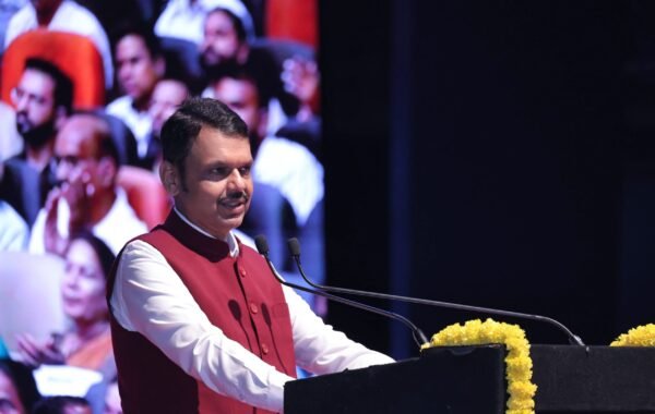 पायाभूत सुविधांद्वारे नागपूरला सुव्यवस्थित शहराचे स्वरूप देणार – मुख्यमंत्री देवेंद्र फडणवीस
