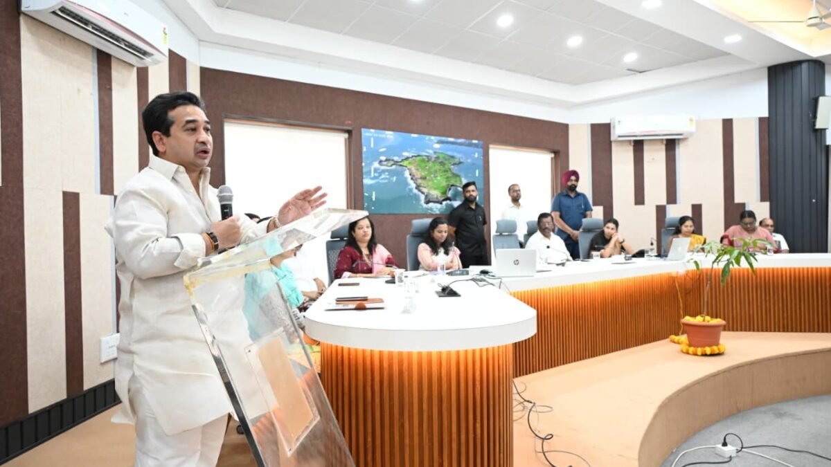 आंबा-काजू उत्पादकांना AI तंत्रज्ञानाची जोड; शेती क्षेत्रात क्रांतिकारी बदल घडवून आणणारा प्रकल्प – पालकमंत्री नितेश राणे